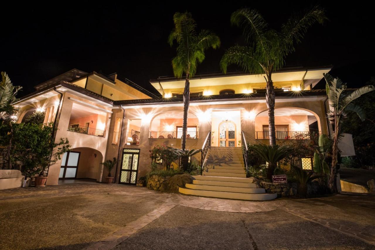 Hotel Cannamele Resort Parghelia Exterior photo