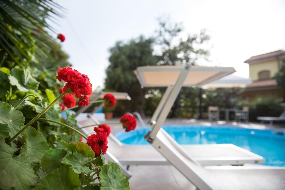 Hotel Cannamele Resort Parghelia Exterior photo