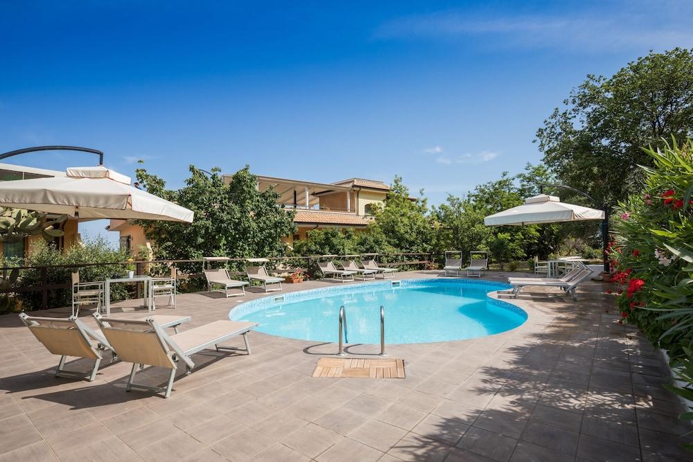 Hotel Cannamele Resort Parghelia Exterior photo